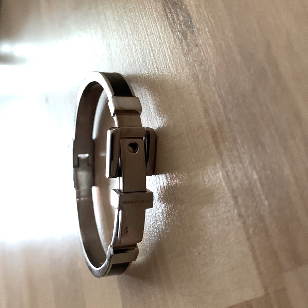 Black & Silver buckle bracelet